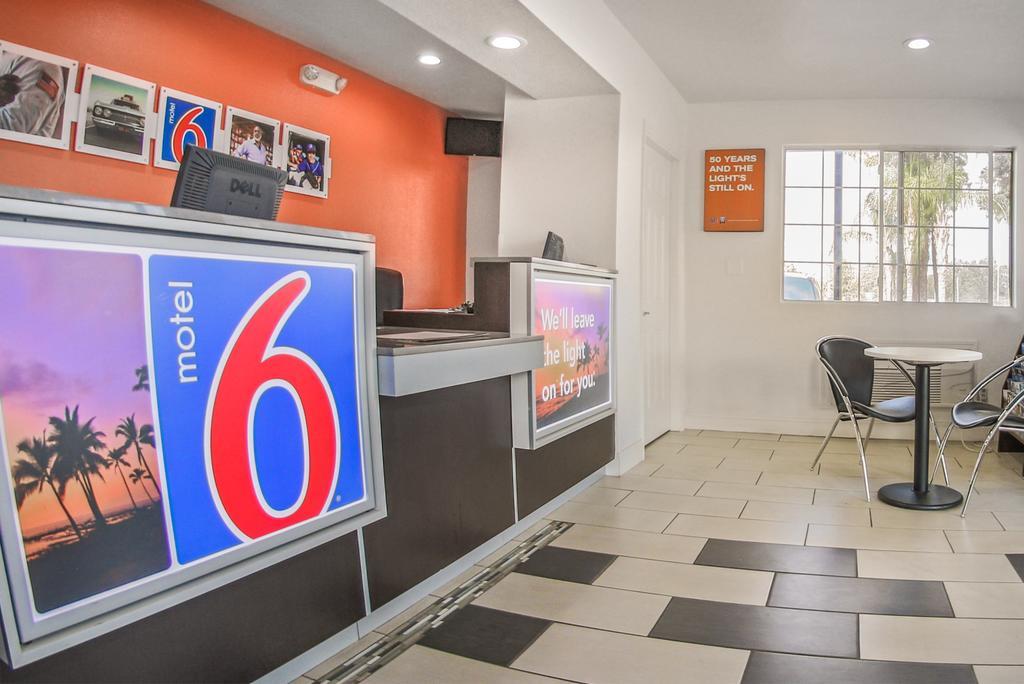 Motel 6-Visalia, Ca Eksteriør bilde