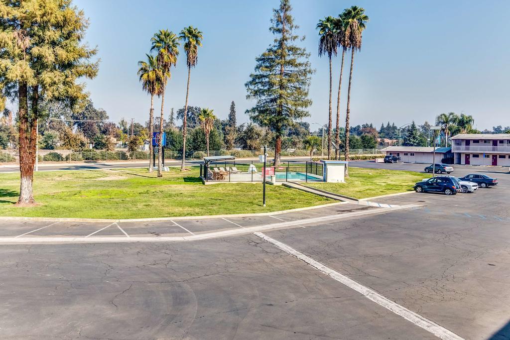 Motel 6-Visalia, Ca Eksteriør bilde