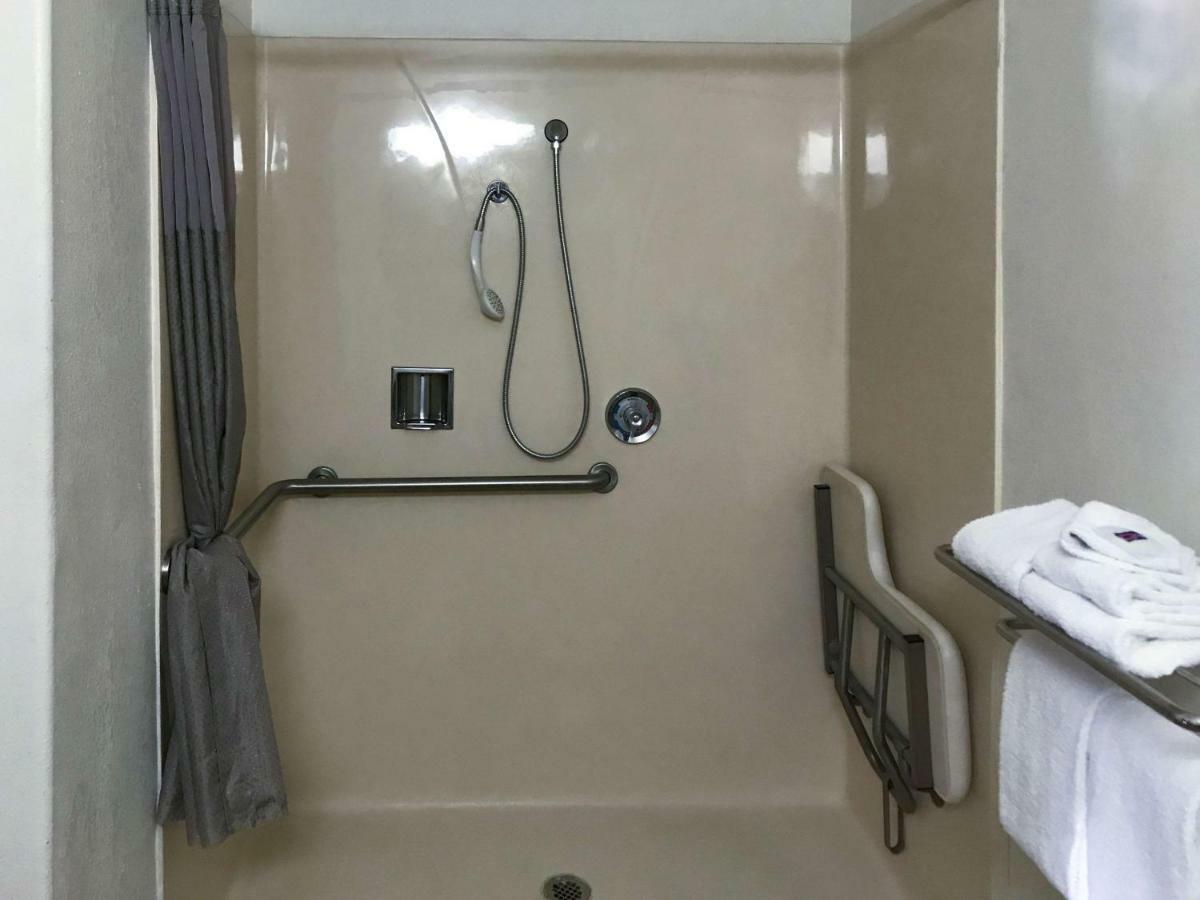 Motel 6-Visalia, Ca Eksteriør bilde